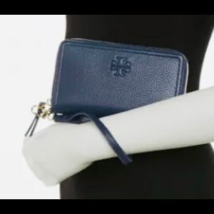 Tory Burch Thea Smartphone Wallet Wristlet Navy